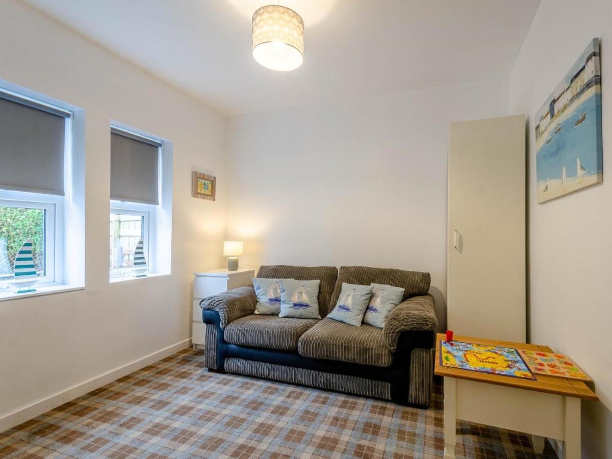 Cosy 3 Bedroom Home In Centre Of Brodick Εξωτερικό φωτογραφία